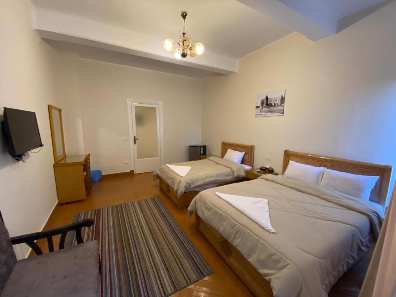 Central Cairo Hotel Bagian luar foto